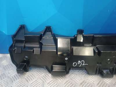 Б/у Кронштейн (кріплення) заднього бампера центральний BMW XM G09