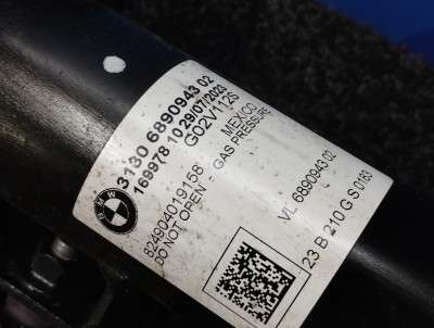 Б/у Стійка амортизатора переднього лівого BMW X4 G02