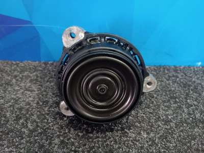 Б/в Подушка двигателя левая BMW X5 G05