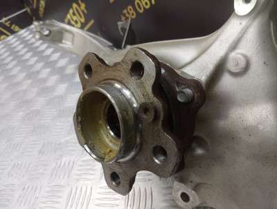 Б/у Ступиця (кулак цапфа) передня права BMW X5 G05