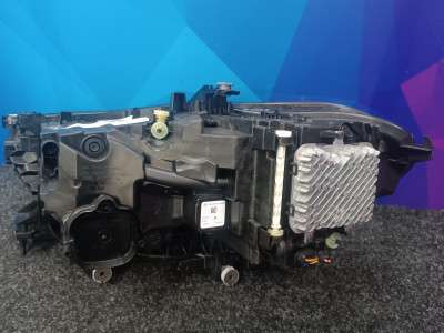 Б/у Фара передня права BMW X5 G05