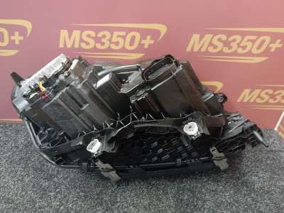 Б/у Фара передня ліва BMW X5 G05