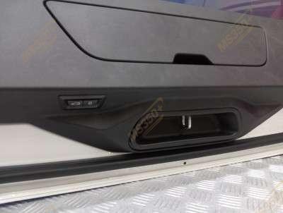 Б/у Кришка багажника (двері) BMW X7 G07
