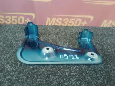 Б/у Кронштейн (кріплення) крила лівий BMW X5 G05