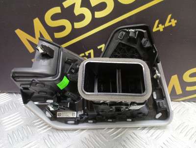 Б/в Дефлектор обдува салона левый BMW X6 G06