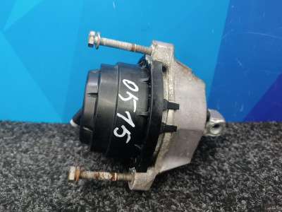Б/в Подушка двигателя BMW X5 G05
