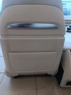Б/в Салон (сидения) комплект BMW X7 G07