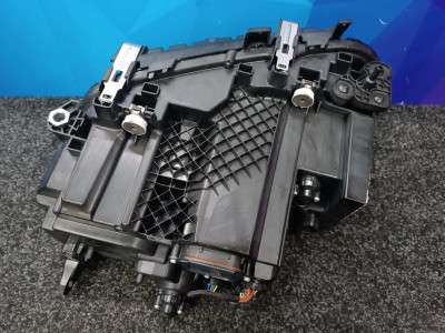 Б/у Фара передня права BMW X7 G07