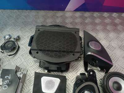 Б/у Комплект аудіосистеми BMW XM G09