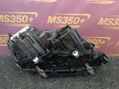 Б/у Фара передня ліва BMW X5 G05