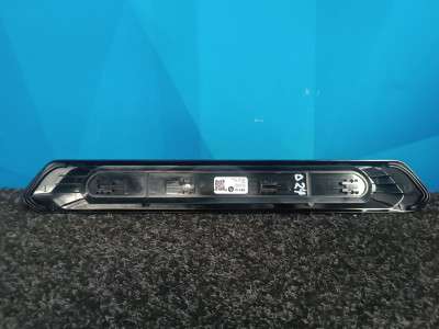 Б/у Накладка декоративна на поріг передня права BMW X4 G02