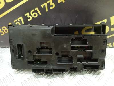 Б/у Блок запобіжників BMW 5 F10