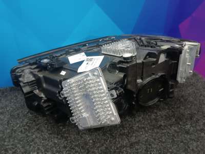 Б/у Фара передня права BMW X4 G02