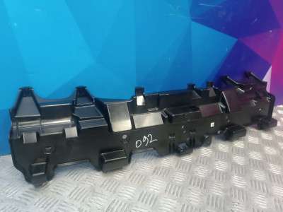 Б/у Кронштейн (кріплення) заднього бампера центральний BMW XM G09