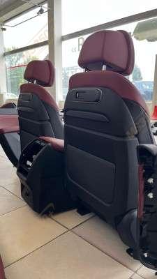 Б/в Салон (сидения) комплект BMW X6 G06