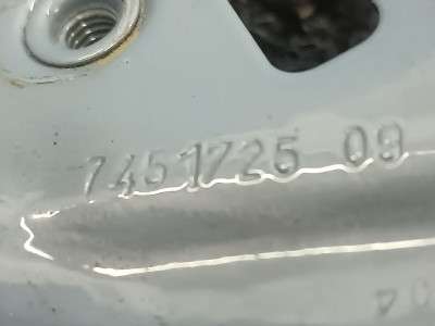 Б/у Кронштейн (кріплення) крила лівий BMW X5 G05