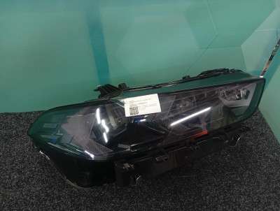 Б/у Фара передня права BMW X5 G05