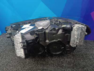Б/у Фара передня права BMW X4 G02