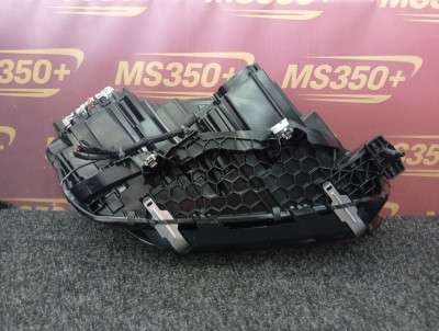 Б/у Фара передня ліва BMW X5 G05