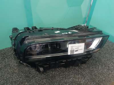 Б/у Фара передня права BMW X7 G07