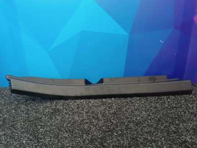 Б/у Накладка декоративна на поріг права BMW X5 G05