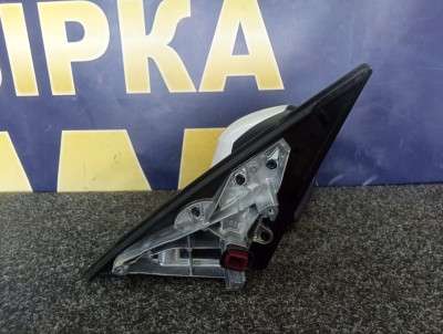 Б/у Дзеркало дверей бічне праве Мікроавтобуси