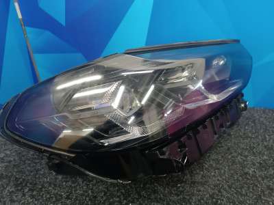 Б/у Фара передня права BMW X3 G01