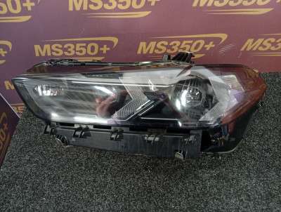 Б/у Фара передня ліва BMW X5 G05