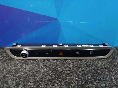 Б/у Блок кнопок в центральну консоль BMW X5 G05