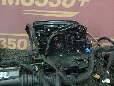 Б/у Замок дверей передньої лівої BMW X5 G05