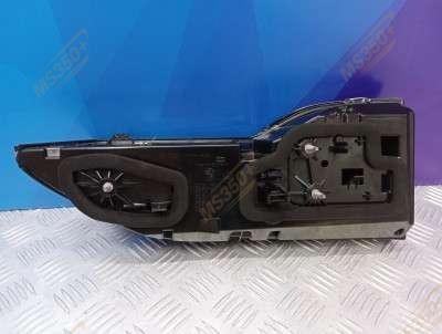 Б/у Ліхтар кришки багажника лівий BMW X7 G07