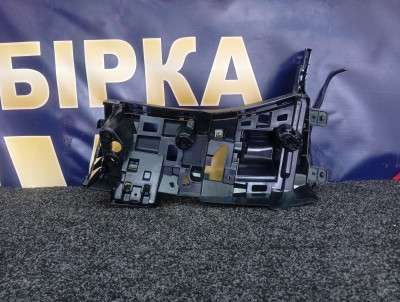Б/у Кронштейн (кріплення) заднього бампера правий BMW X5 G05