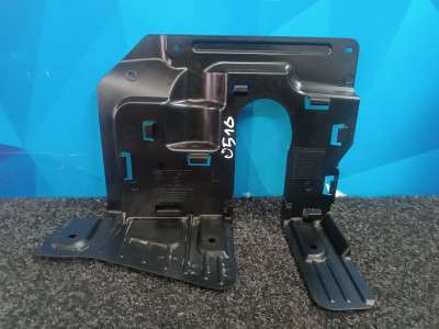 Б/у Кожух кермової колонки BMW X5 G05