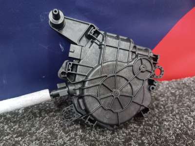 Б/в Замок крышки (двери) багажника BMW X5 G05