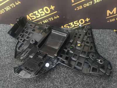 Б/у Кронштейн (кріплення) заднього бампера правий BMW X5 G05