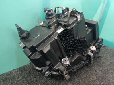Б/у Фара передня ліва BMW X7 G07