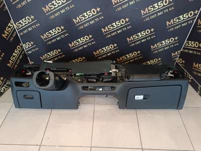 Б/у Торпедо (панель передня) BMW XM G09