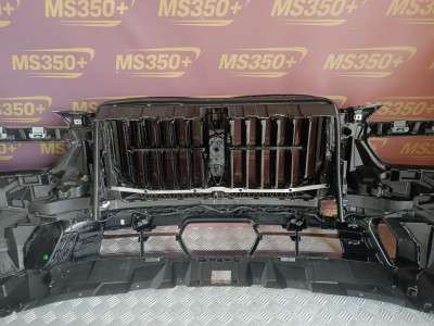 Б/у Бампер передній BMW X7 G07