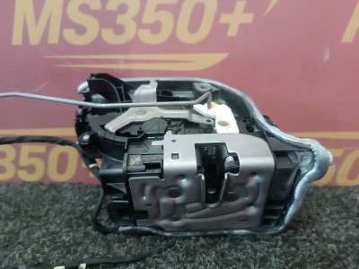Б/у Замок дверей передньої правої BMW X5 G05