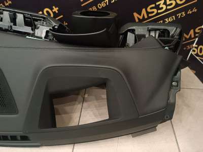 Б/у Торпедо (панель передня) BMW X5 G05