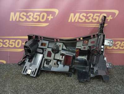 Б/у Кронштейн (кріплення) заднього бампера правий BMW X5M F95