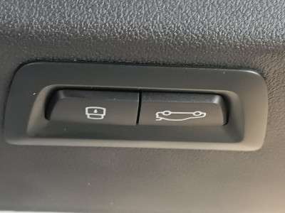 Б/в Крышка (дверь) багажника BMW XM G09