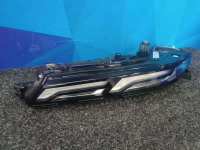 Б/у Фара передня ліва BMW X7 G07