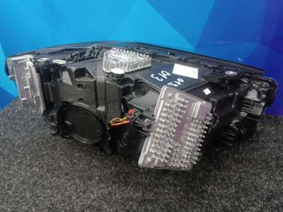 Б/у Фара передня ліва BMW X3 G01