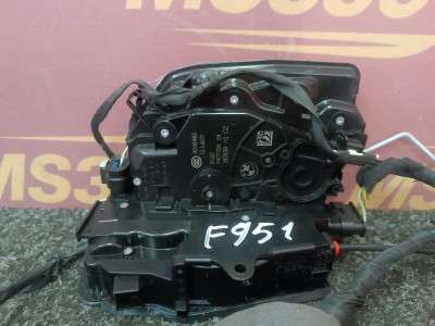 Б/у Замок дверей задньої правої BMW X5M F95