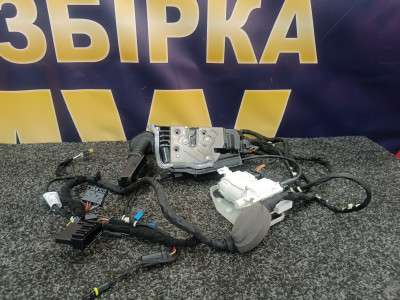 Б/у Замок дверей передньої лівої BMW X5 G05
