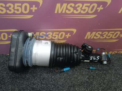 Б/у Пневмоподушка задня права BMW X5 G05