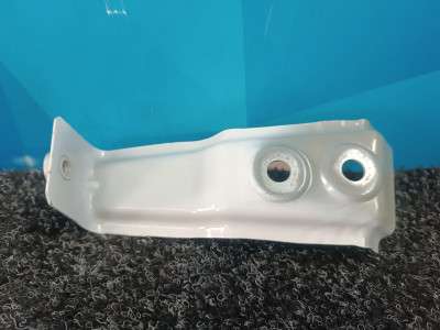 Б/в Кронштейн (крепление) крыла правый BMW X5 G05