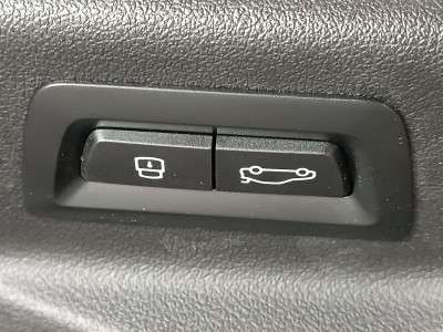 Б/у Кришка багажника (двері) BMW X7 G07
