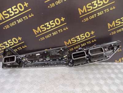 Б/у Дефлектор обдування салону центральний BMW X5 G05
